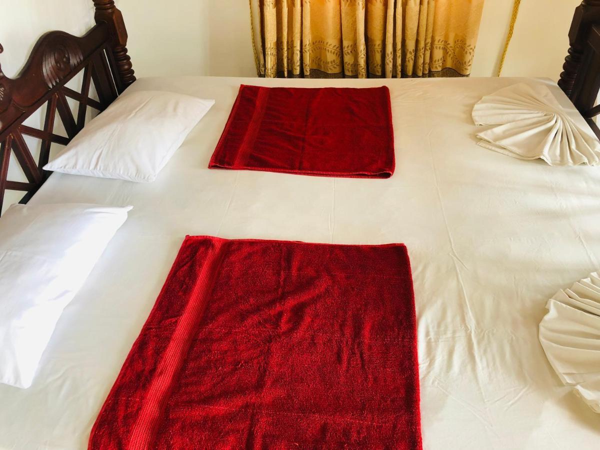 Bed and Breakfast Blue Sea View Унаватуна Экстерьер фото
