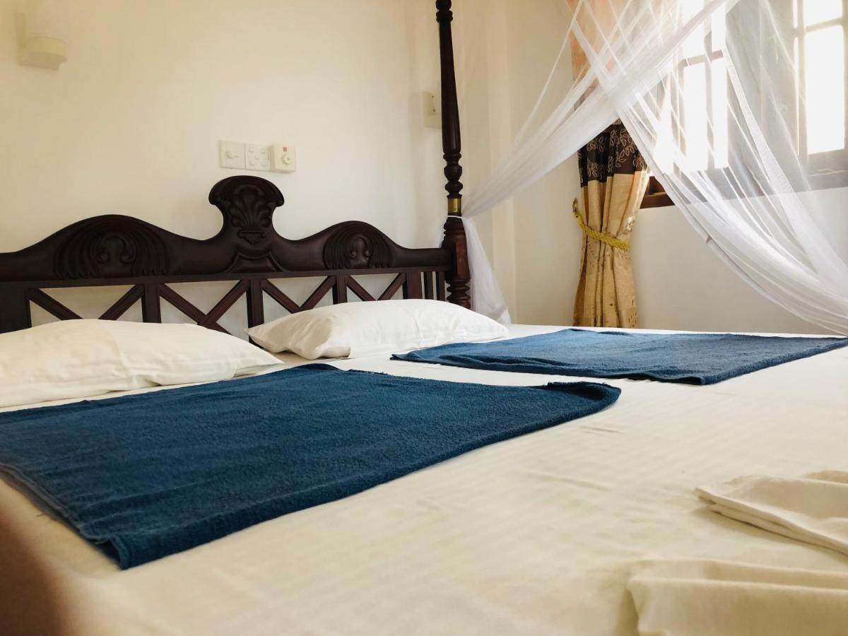 Bed and Breakfast Blue Sea View Унаватуна Экстерьер фото