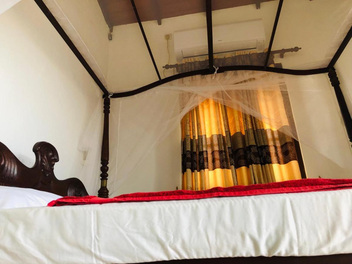 Bed and Breakfast Blue Sea View Унаватуна Экстерьер фото