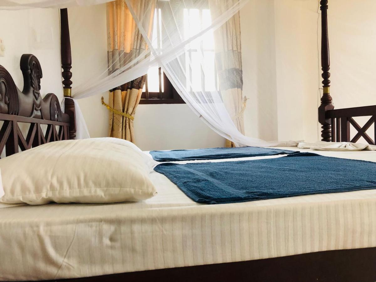 Bed and Breakfast Blue Sea View Унаватуна Экстерьер фото
